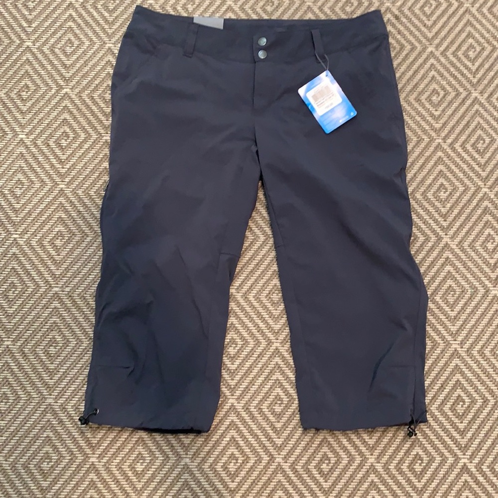Columbia Capri size 10